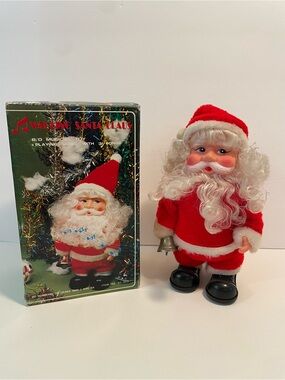 Vintage Walking Santa Claus Musical Toy Taiwan Animates Christmas 70s Untested